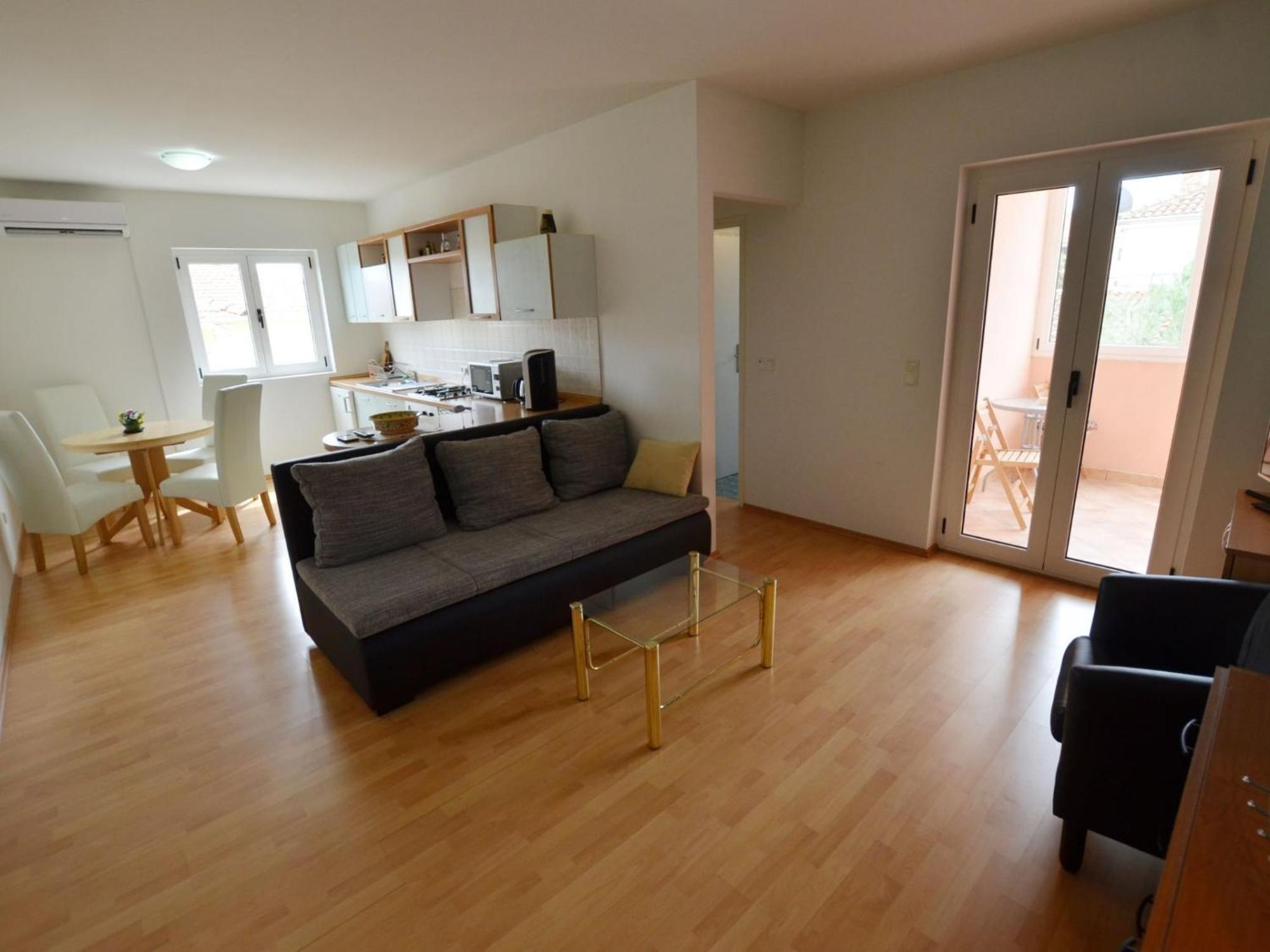 Apartman Spacious With Loggia - One Bedroom With Loggia Rovinj